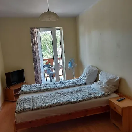 Guest house Kobranocka *